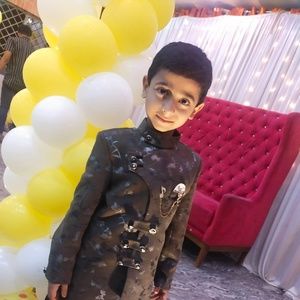 Meet your Posher, Shayeema